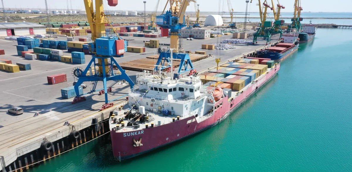 Объем морских грузоперевозок в Казахстане вырос на 9,3%, грузооборот — на 17,6%