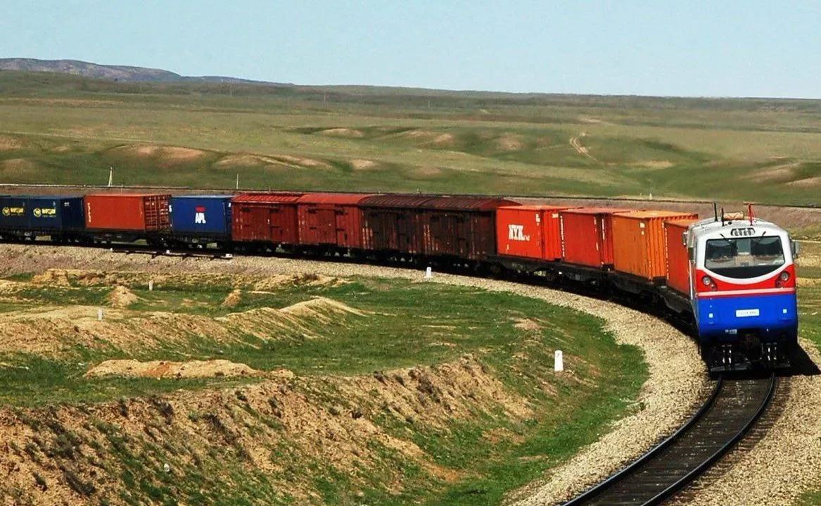 На 3,5% вырос объем ж/д грузоперевозок в Казахстане