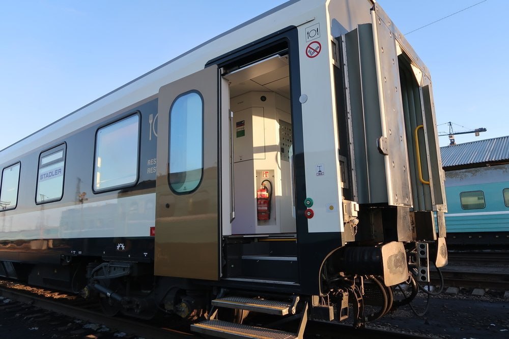 Когда в Казахстане начнут использовать вагоны Stadler?