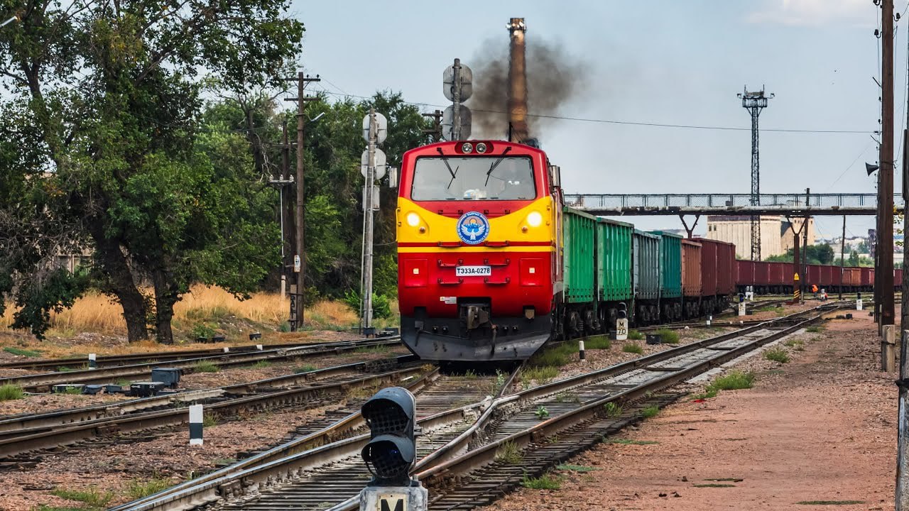 Wabtec поставит в Кыргызстан 10 локомотивов ТЭ33АС